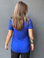 Polera maternal Mom azul rey