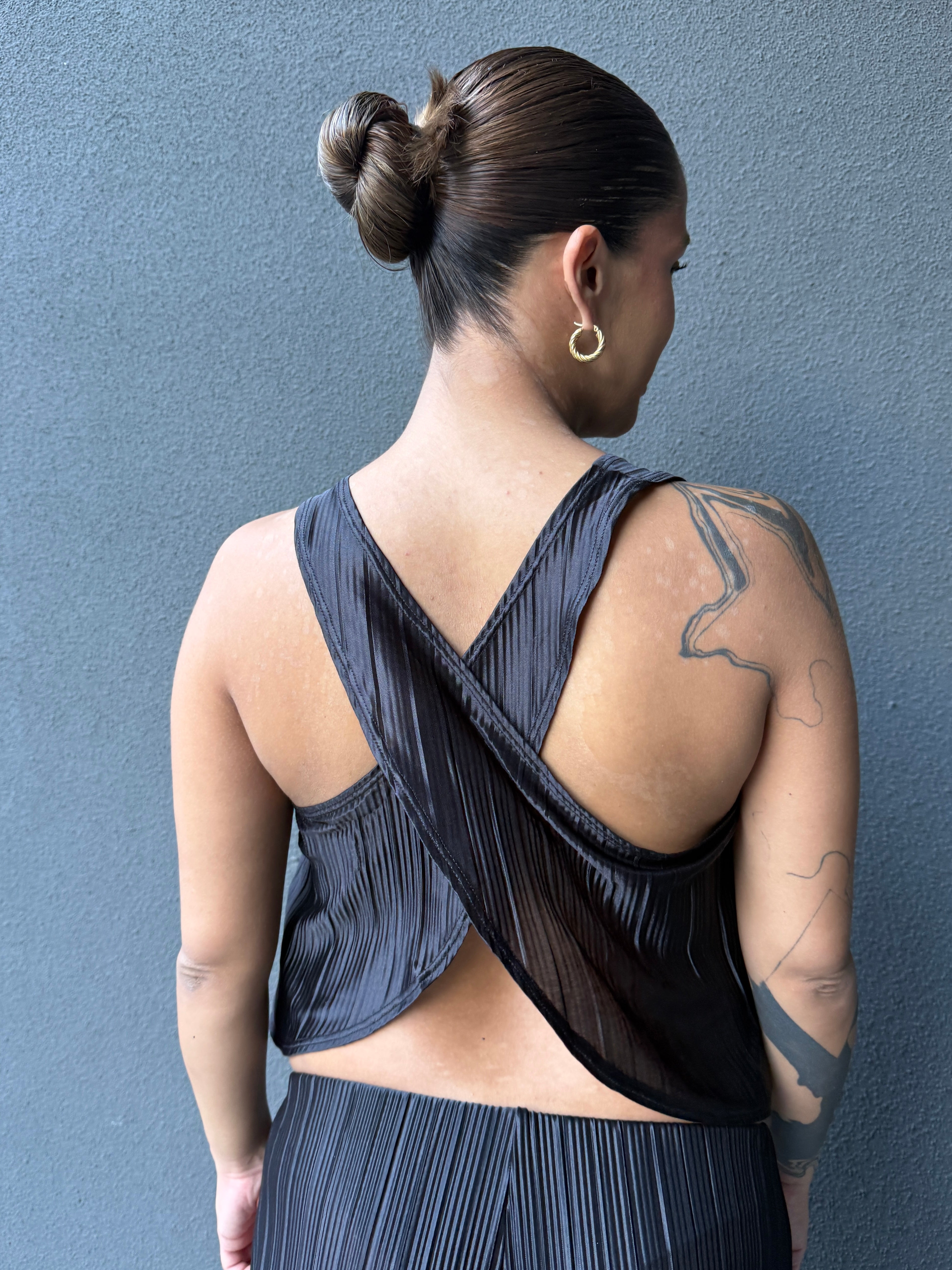 Set maternal plisado negro (top mas palazzo) Imagen secundaria del producto