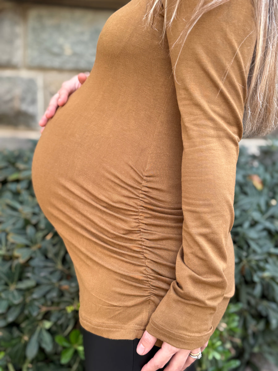 Polera maternal Mom manga larga mostaza