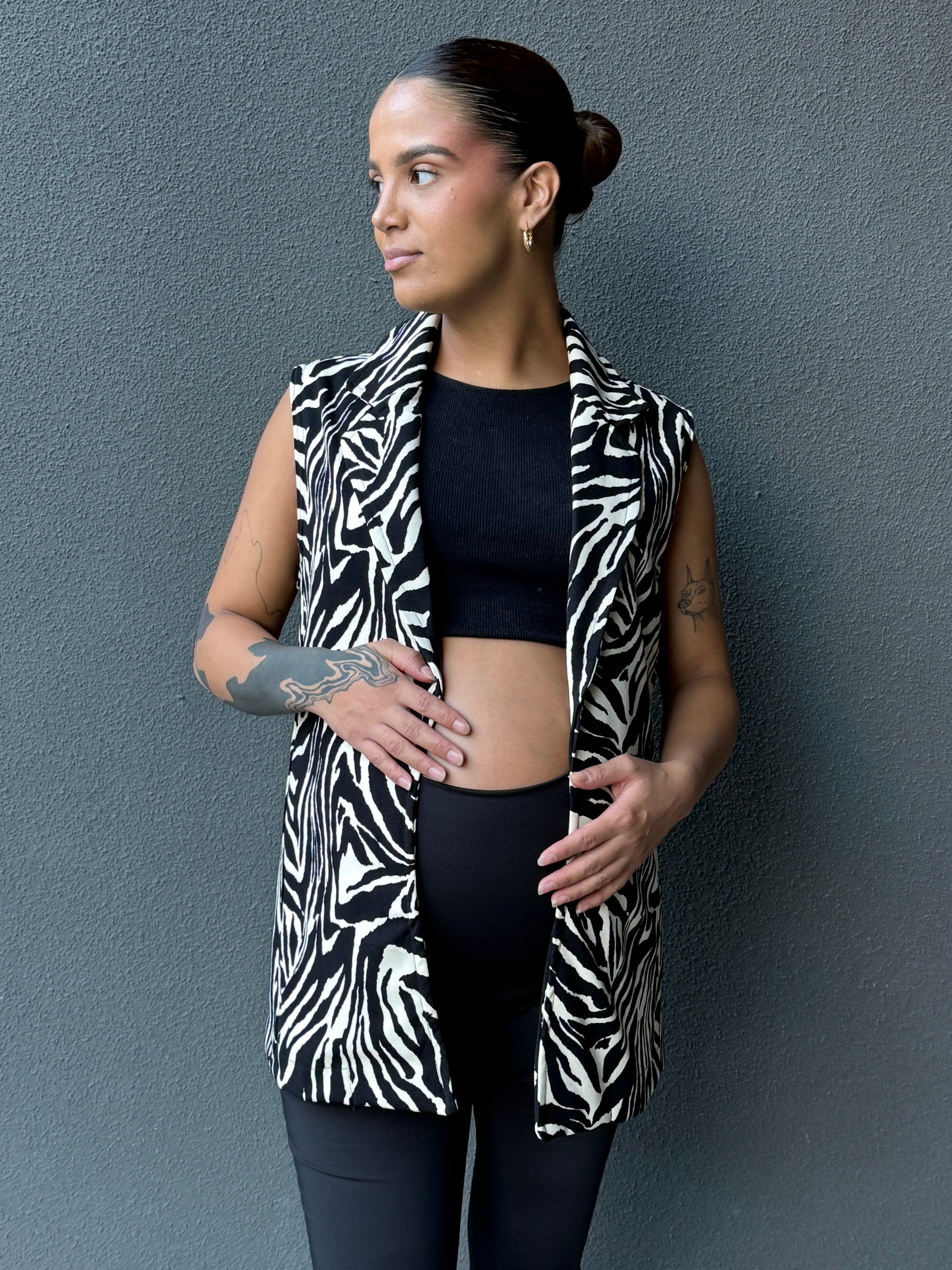 Blazer sastrería Sídney animal print Imagen principal del producto