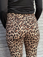 Pantalón flare maternal Tokio, leopardo