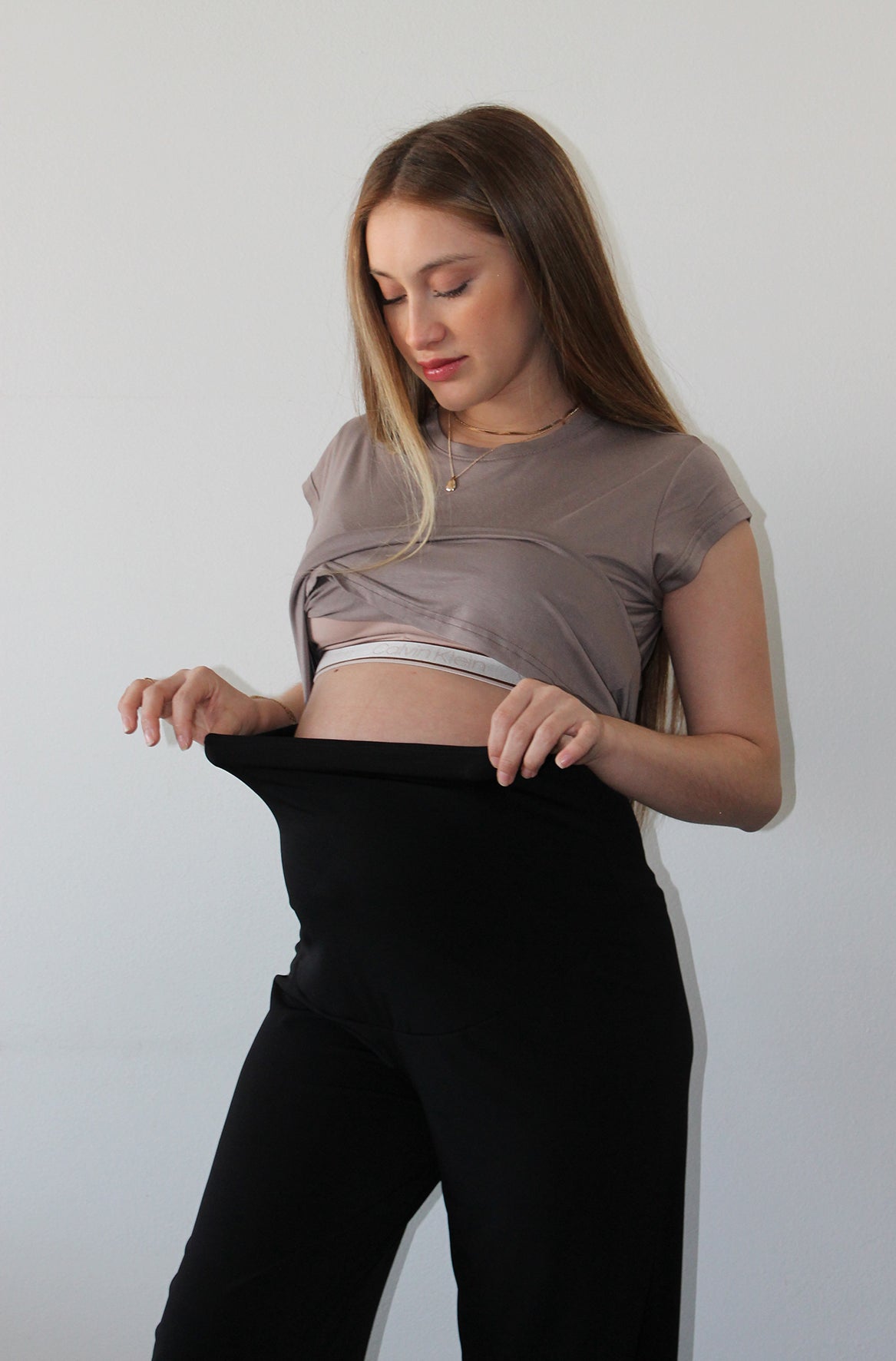 Pantalón palazzo New York negro, lycra fría Imagen secundaria del producto