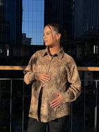 Camisa Maternal y lactanca Berlín, gamuza estampada