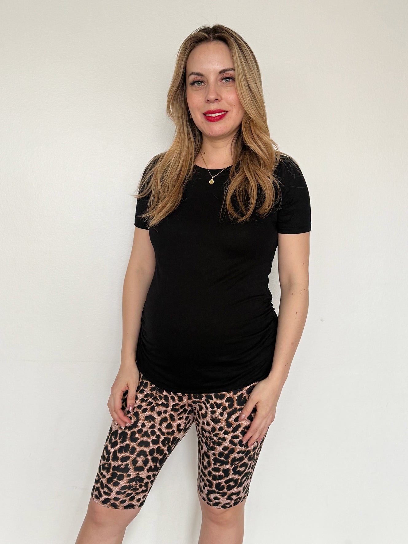 Calza Biker maternal animal print leopardo café Imagen secundaria del producto