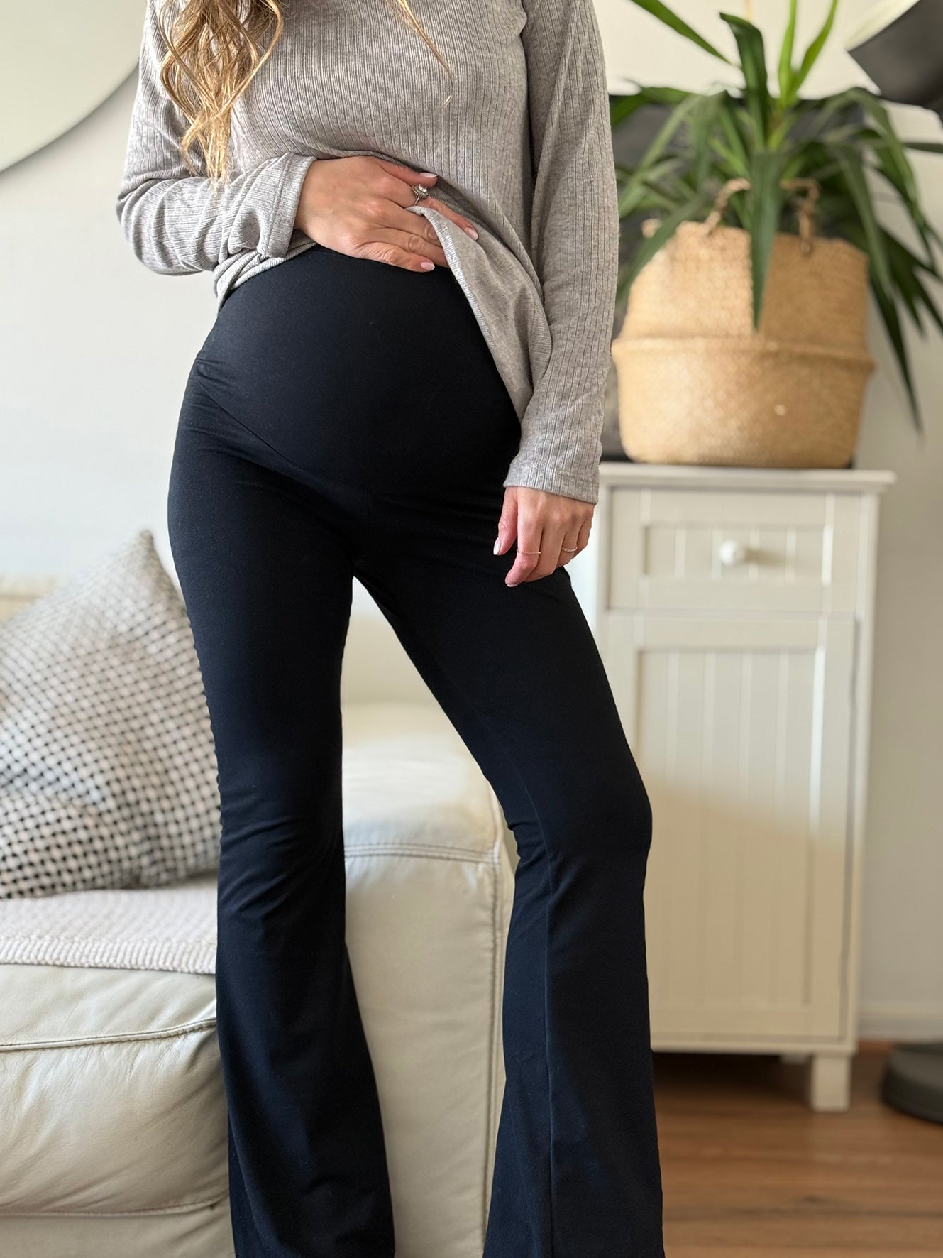 Calza maternal FLARE gamuza negra - Trenda 