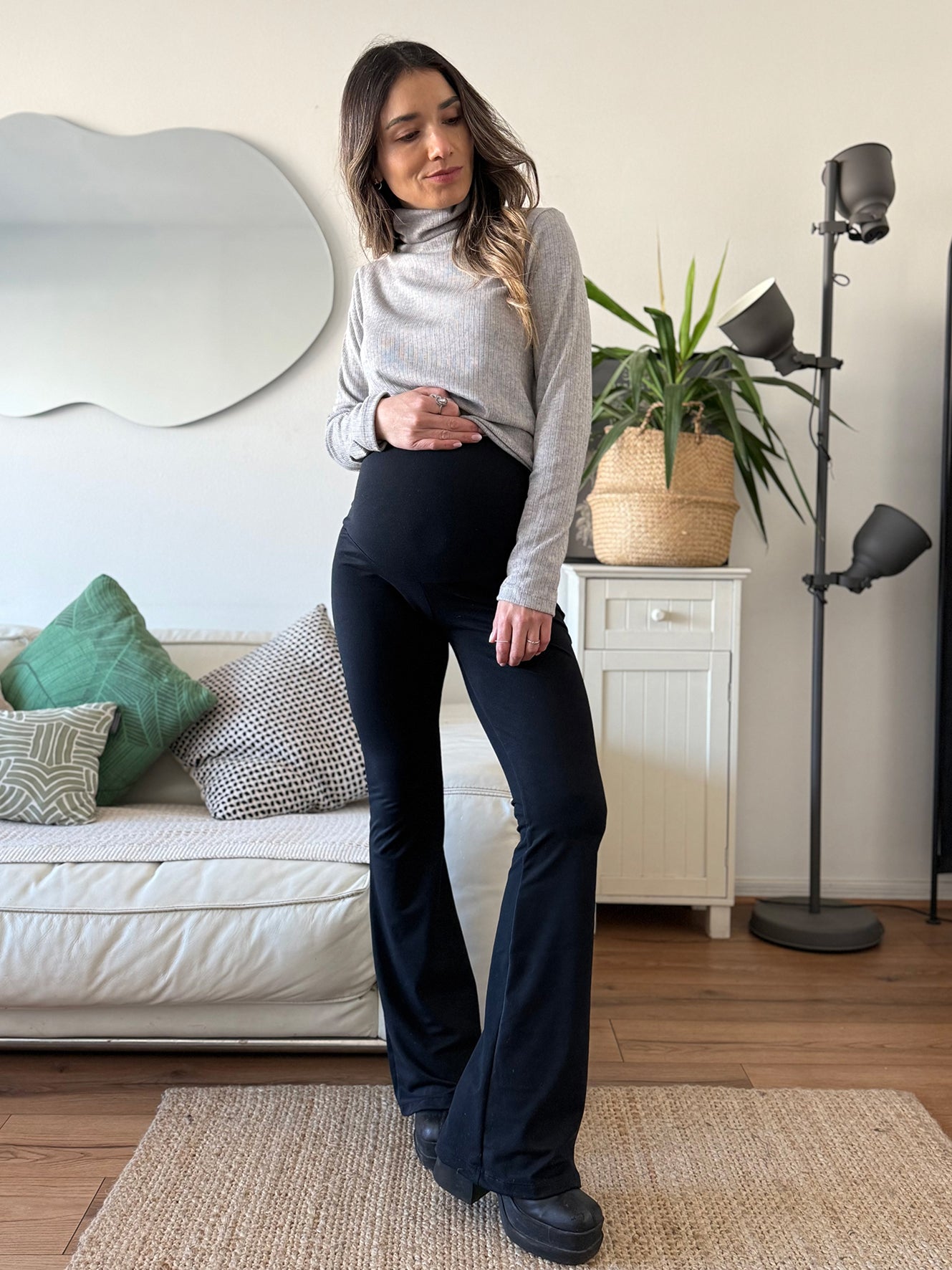 Calza maternal FLARE gamuza negra - Trenda 