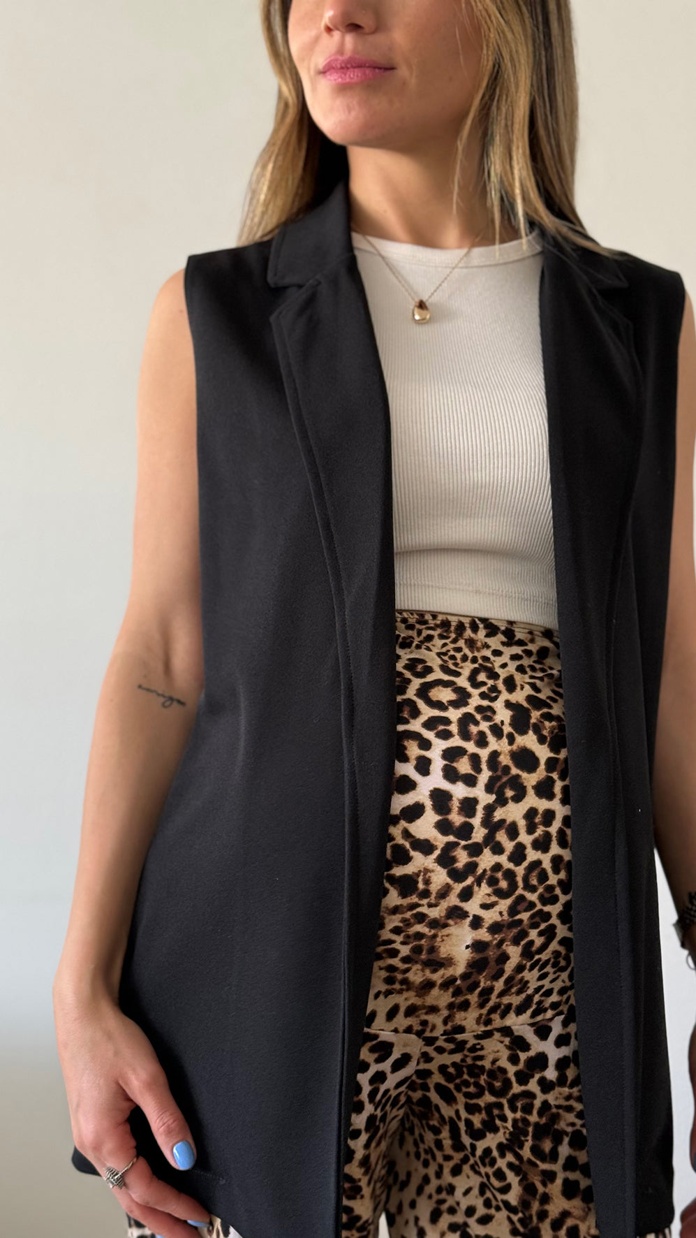 Blazer Kioto negro Imagen secundaria del producto