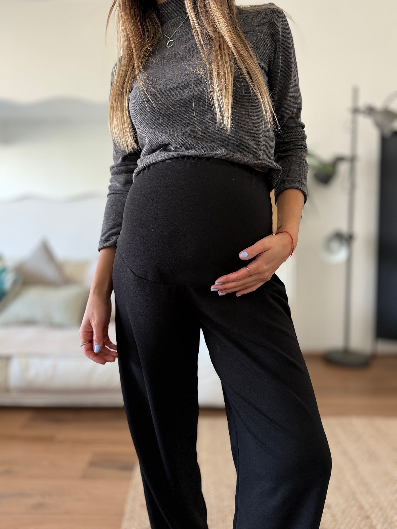 Pantalón palazzo maternal New York negro scooba - Trenda  Imagen principal del producto