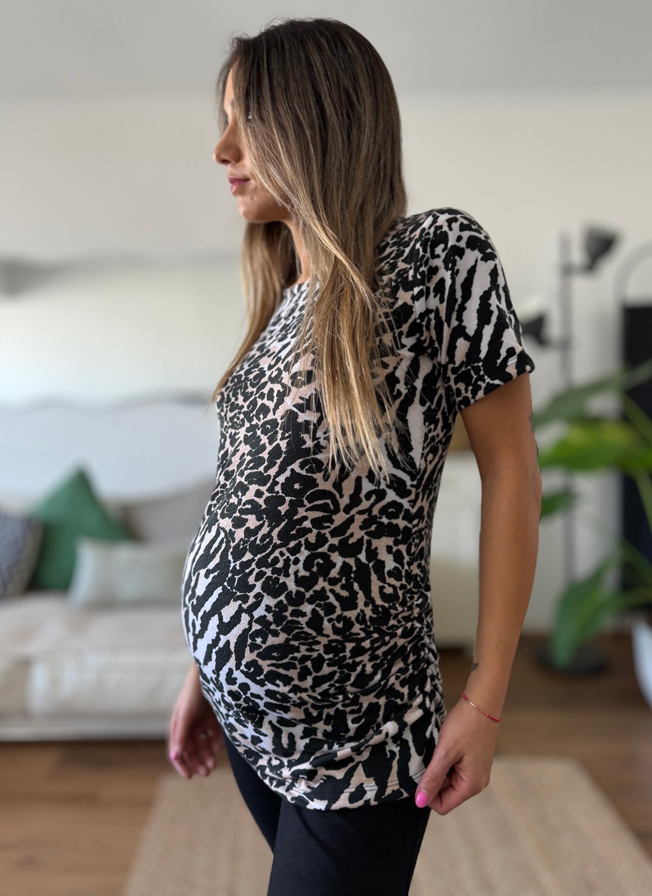 Polera maternal Mom estampado negro - Trenda 