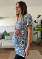 Polera maternal Mom estampado celeste - Trenda 