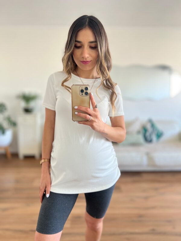 Polera maternal MOM blanca