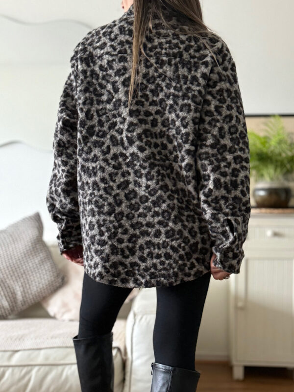Chaquetón OSLO animal print - Imagen 3